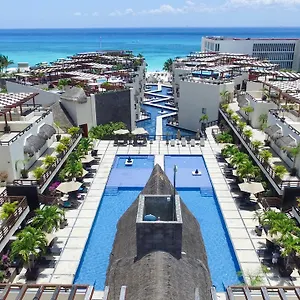 Apartahotel Aldea Thai By Blue Oceanfront, Playa del Carmen